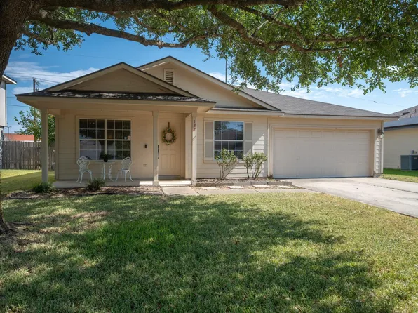 122 Holland St, Hutto, TX 78634
