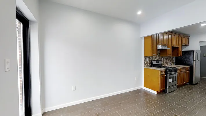 Rented by EXIT Realty Premium | media 16