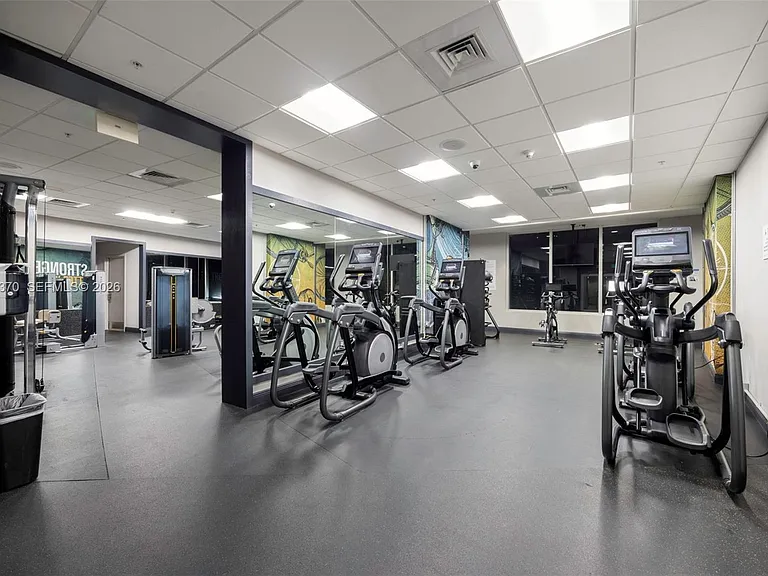 1750 N Bayshore Dr #3801 — Photo 23