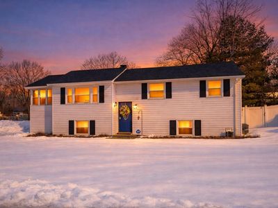 70 Tenby Drive, Nashua, NH, 03062