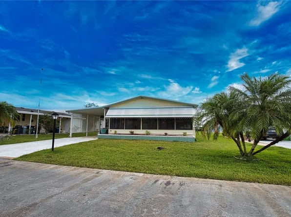 914 Iglesia Dr, North Port, FL 34287