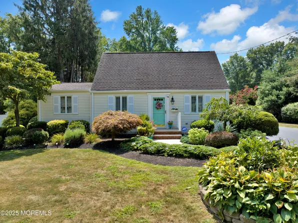 67 Swartzel Drive, Middletown, NJ 07748