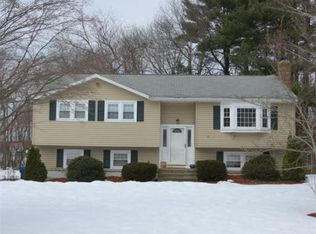 34 Heritage Rd, Billerica, MA 01821