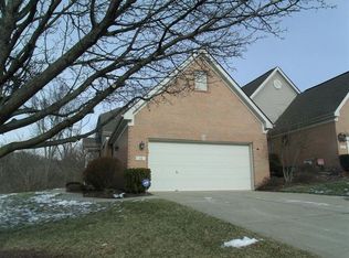 38 Stonehaven Dr, North Bend, OH 45052