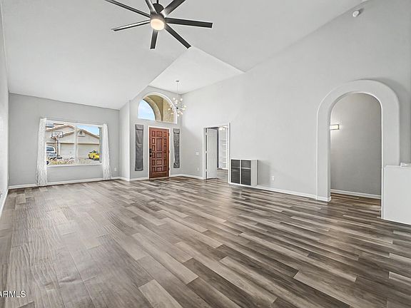 3rd image of 4445 W FALLEN LEAF Lane