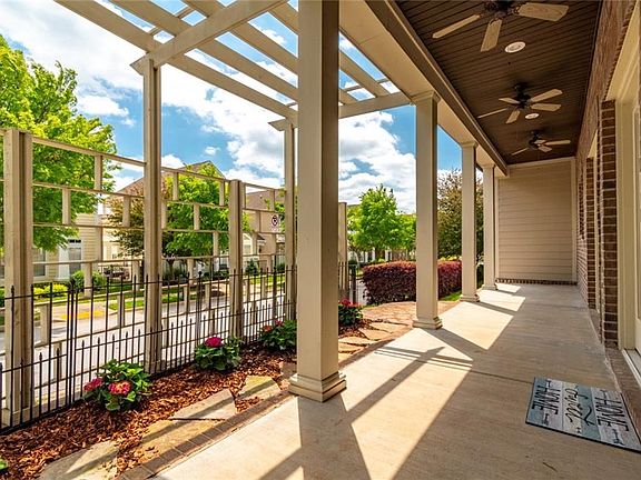 3rd image of 2623 E Frontier Elm Dr