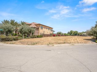 4632 W Alluvial Ave, Fresno, CA