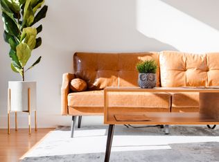 253 S Broadway APT 305, Los Angeles, CA 90012