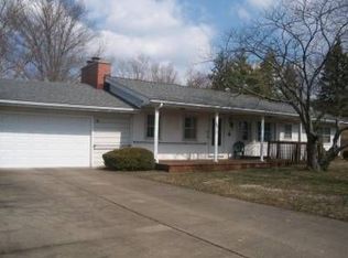 31 W Clearview Dr, Athens, OH 45701
