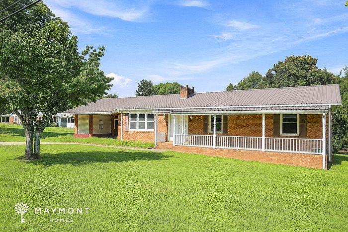 1st image of 1404 Cedar Dr
