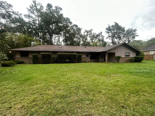 4035 NW 37th Dr, Gainesville, FL 32606