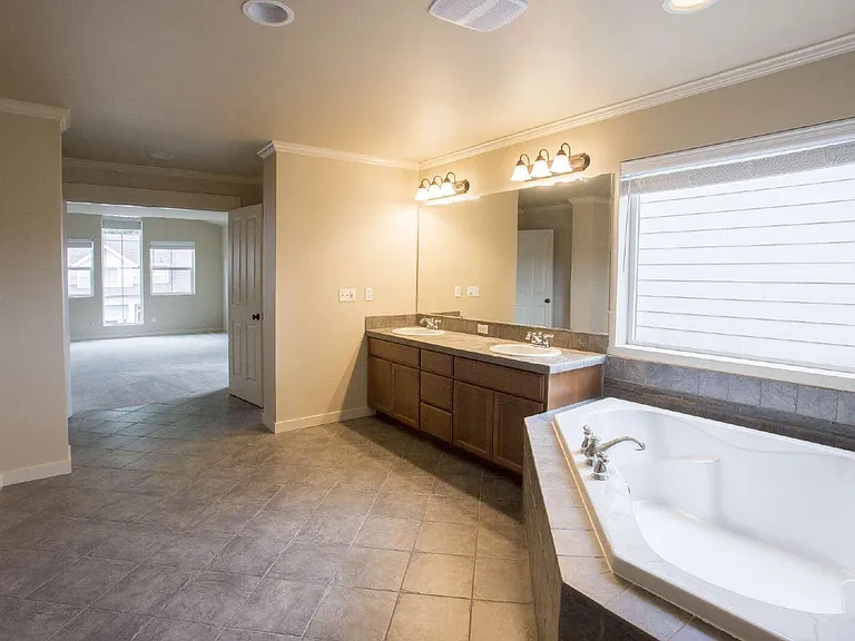 22918 36th Dr SE — Photo 21