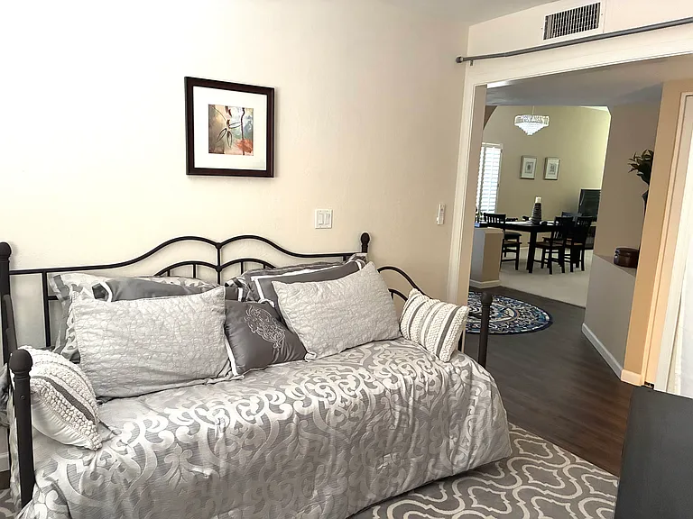 11845 N 40th Pl — Photo 26