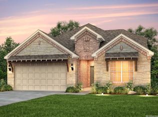 527 Athabaska Trail, New Braunfels, TX 78130