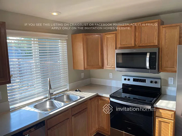 4206 N Pearl St — Photo 6