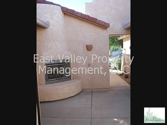 Courtyard fireplace detail