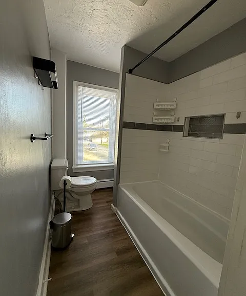 634 N Franklin St — Photo 10
