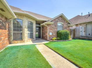 220 Stone Creek Rd, Oklahoma City, OK 73130