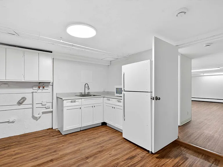 30 Fairbanks Rd — Photo 26