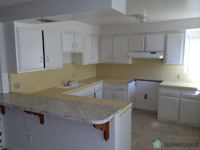 1st image of 1720 W 85th St #2