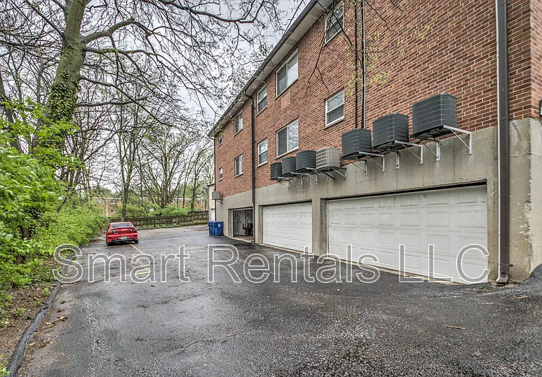 7848 Big Bend Blvd #5 — Photo 10