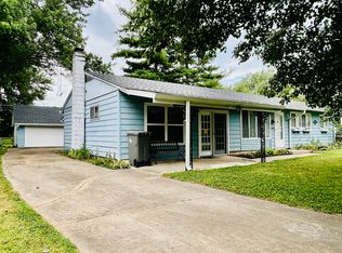 4231 Standish Dr, Indianapolis, IN 46221