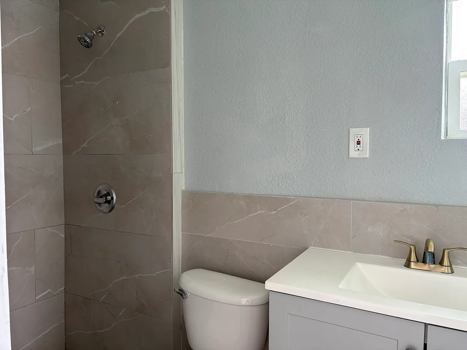 Studio, 500 sqft, $1,000 — Photo 3