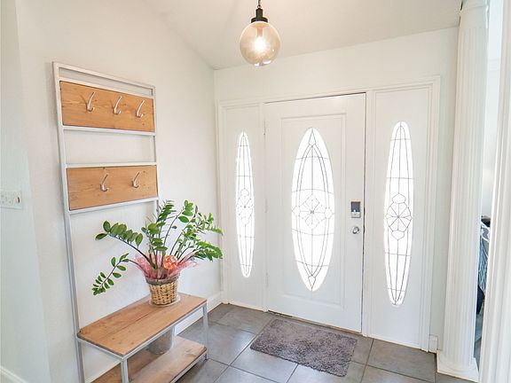 4th image of 2792 S Fm Road 3099 Dr #1