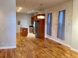 2148 W 18th St #1H, Chicago, IL 60608