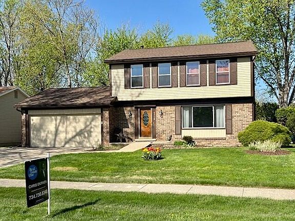 2nd image of 5710 Princeton Pl