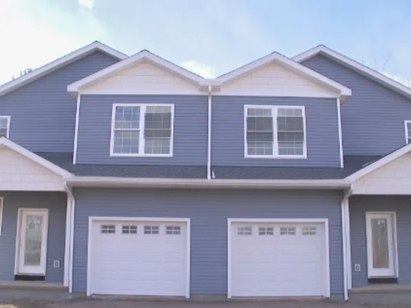 15 Redbird Ln, Nescopeck, PA 18635