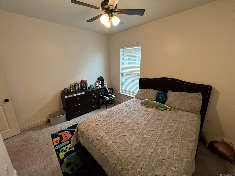 18945 Corlis Green Dr — Photo 21