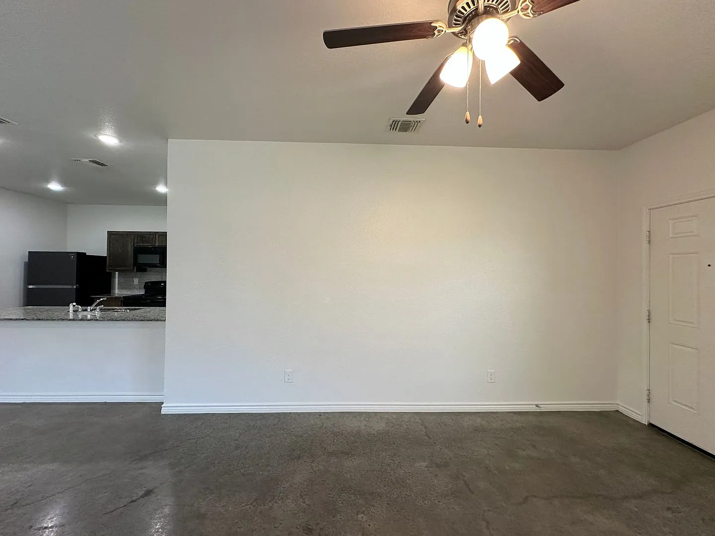 5814 Harriet Tubman Ave — Photo 4