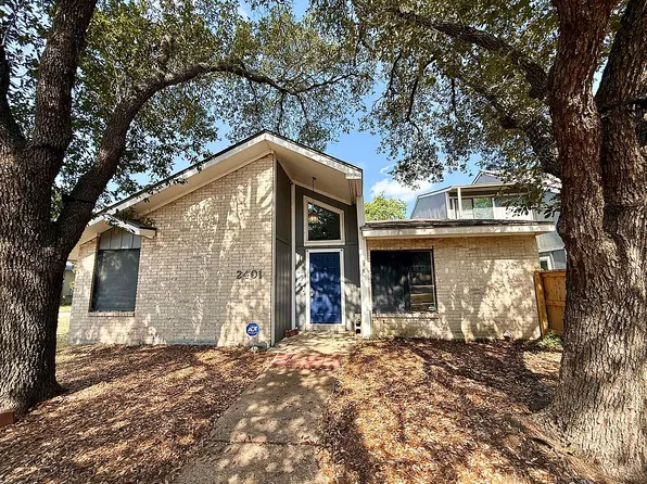 2401 Memorial Dr, Bryan, TX 77802