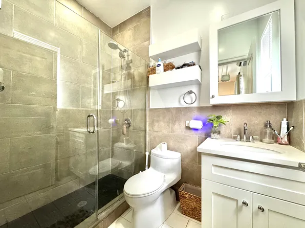 18-64 41st Street image 18 of 18