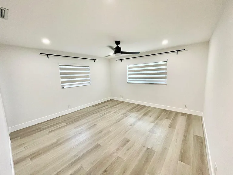 8205 NW 106th Ave — Photo 13
