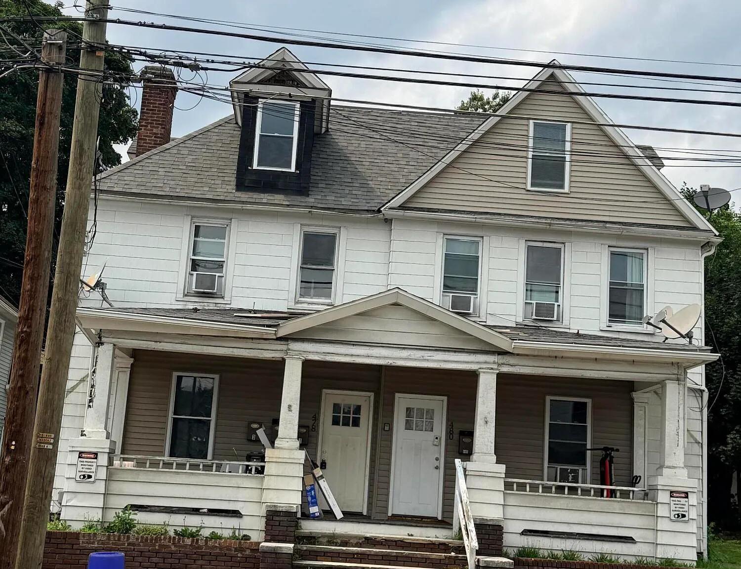 2 bed, 1.0 bath, 700 sqft, $1,150 — Photo 1