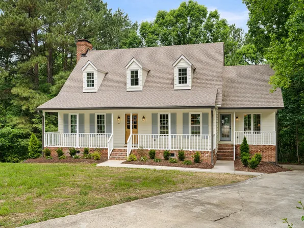6 Aurora Ct, Durham, NC 27713