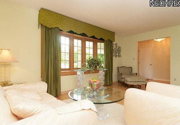 4th image of 2780 Fleger Dr