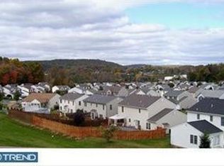 4475 Hillside Rd, Reading, PA 19606