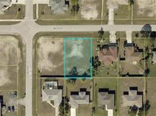 706 SW 21st St, Cape Coral, FL 33991