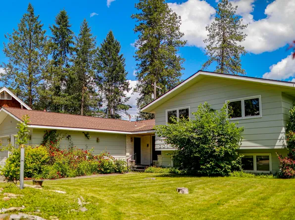 301 Woodland Dr, Pinehurst, ID 83850