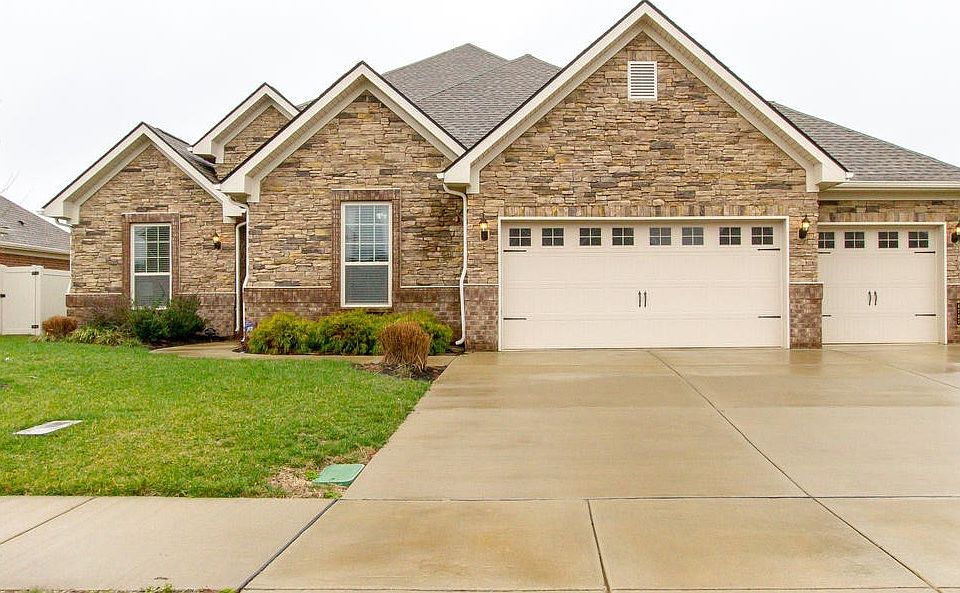 1st image of 4737 Kingdom Dr