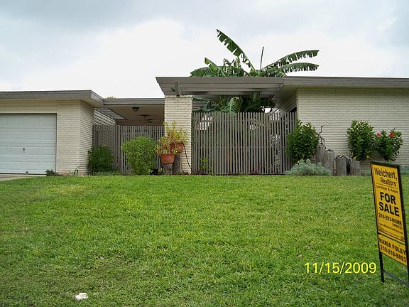 2nd image of 8715 Angel Valley St