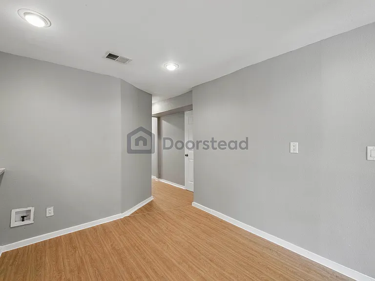 901 Kimbrough St — Photo 19