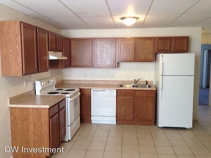 1st image of 706 9th Ave APT 3