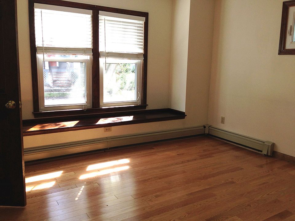 Bedroom2
