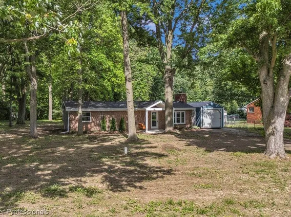76107 Van Dyke Ave, Romeo, MI 48065