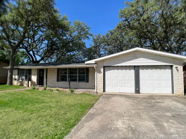 133 OAKLANE DR, Universal City, TX 78148