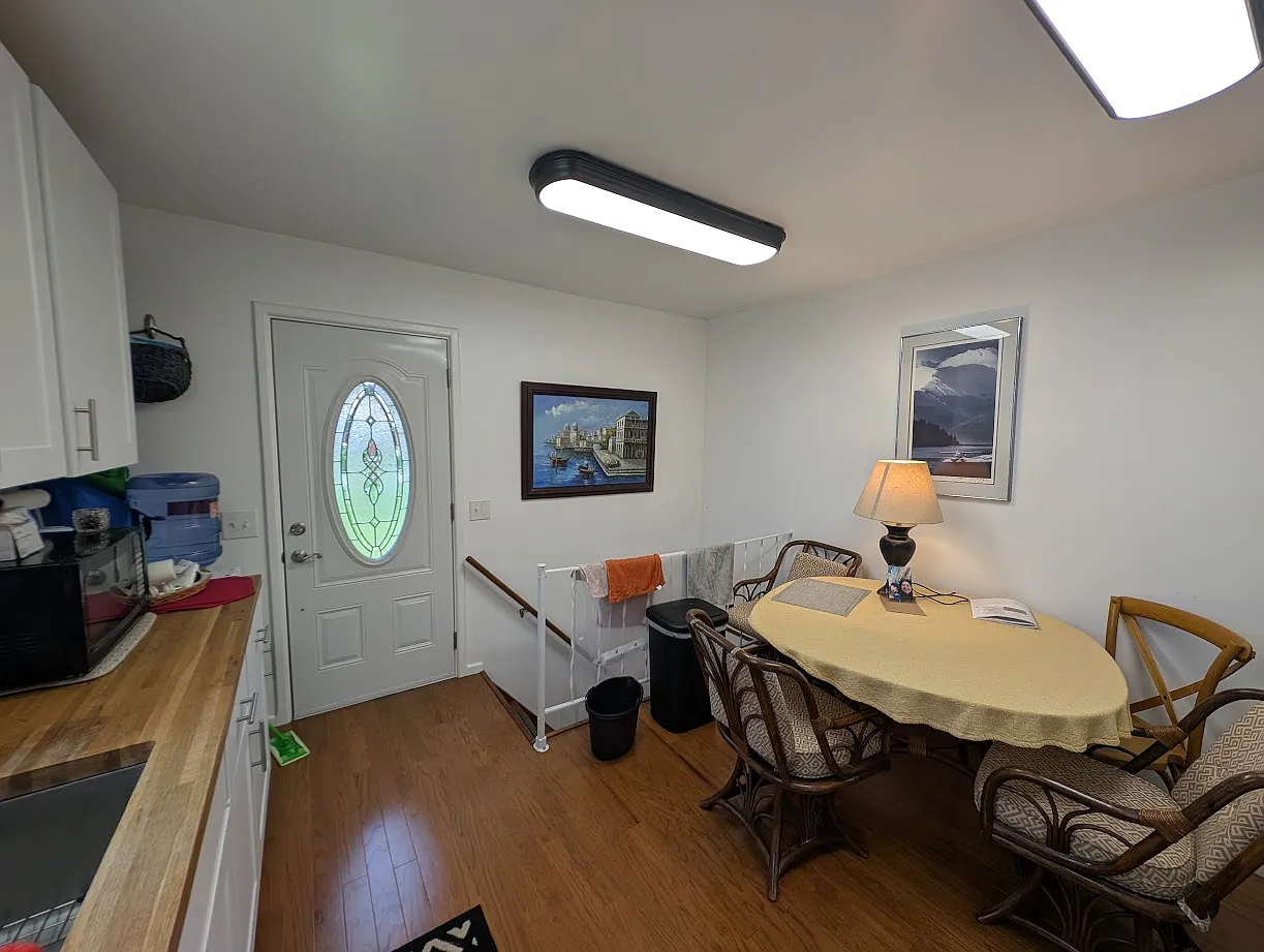 2 bed, 768 sqft, $1,450 — Photo 4